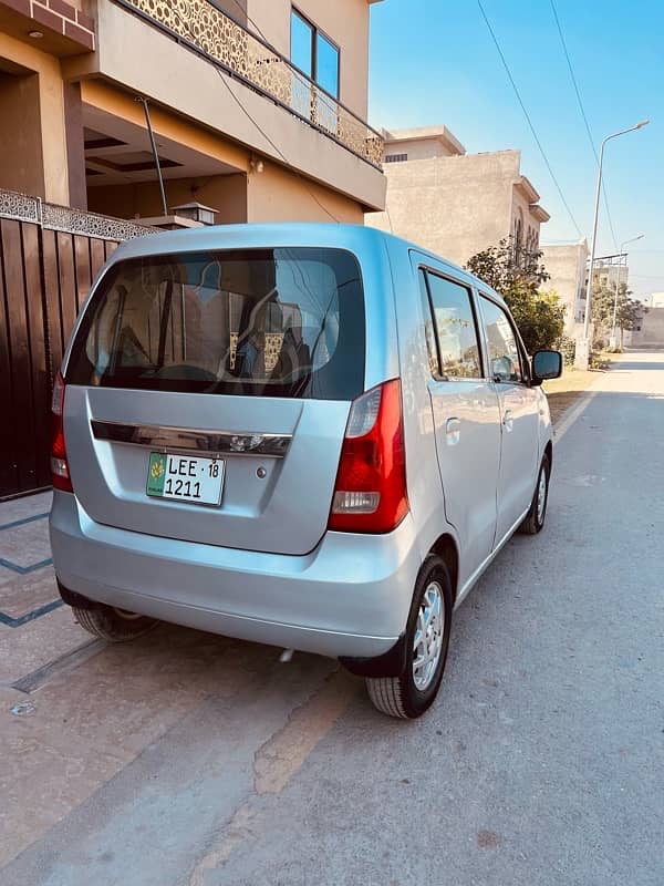 Suzuki Wagon R 2018 13