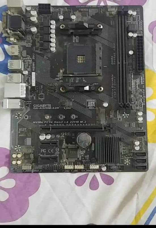 AMD Gigabyte A320-m s2h motherboard only 2