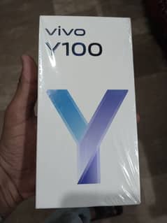 vivo y100