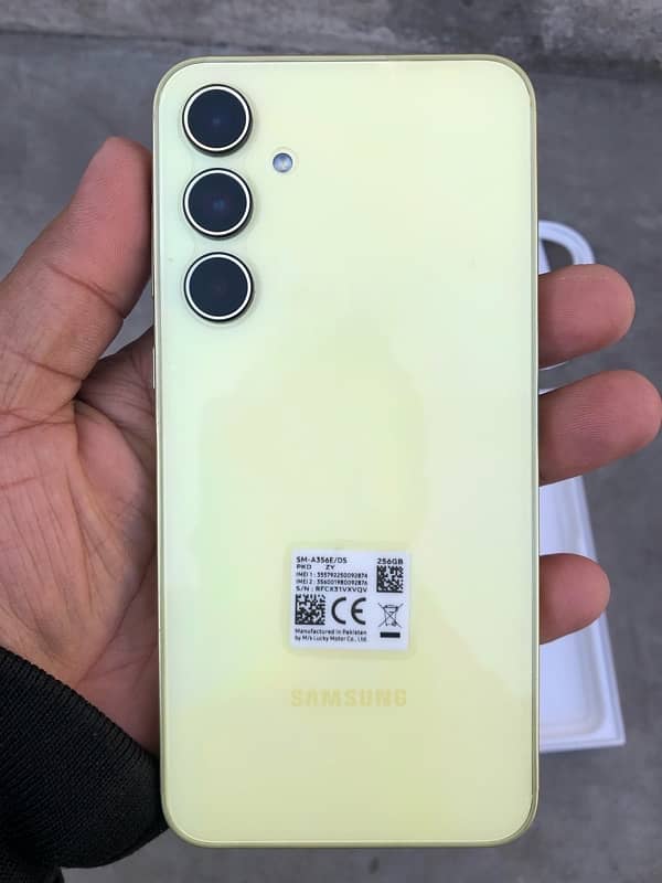 Samsung Galaxy A35 5G (Awesome Lemon) 0