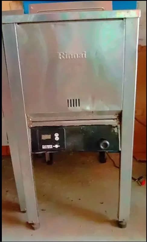 Rennai Gas Frier 0