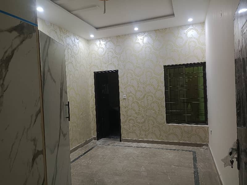 HABIB HOMES NEAR MODEL TOWN LINK ROAD 5 MARLA SPANISH DOUBLE STORY HOUSE FOR RENT 5BED 6BATH,DOUBLE SPANISH KITCHEN,2DEAWING,2DINING,STORE,1CAR PORCH,FIRST ENTRY,READY TO MOVE 0