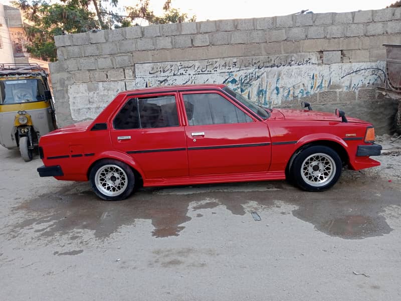 Toyota Corolla GLI 1982 03142341155 3