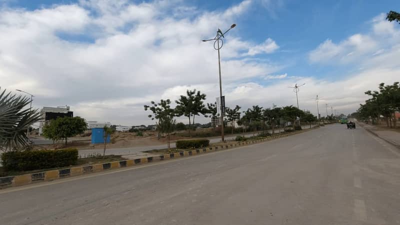 10 Marla Residential Plot Available. For Sale in Top City 1 Block D Islamabad. 32