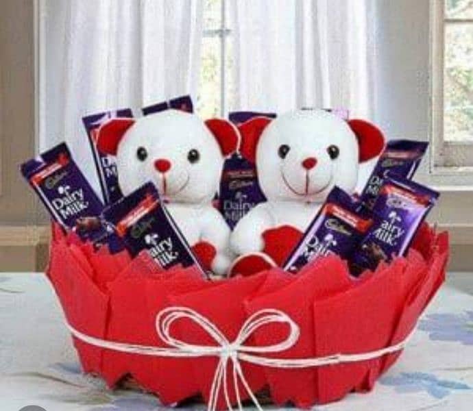 Customized Gift Baskets For Birthdays, Gift Boxes, Chocolate Bouquet 10