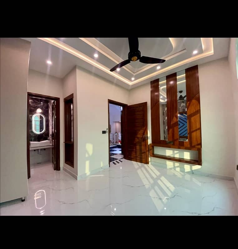 5 MARLA BRAND NEW HOUSE FOR SALE IN AA BLOCK BAHRIA TOWN 2