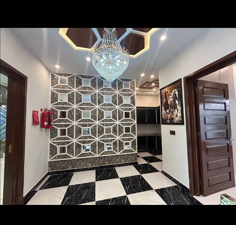 5 MARLA BRAND NEW HOUSE FOR SALE IN AA BLOCK BAHRIA TOWN 18