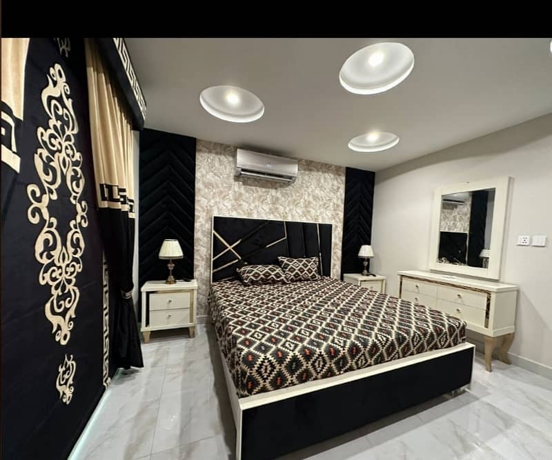 1 BAD FULL FURNISHED APARTMENT FOR RENT IN SECTOR D BAHRIA TOWN 0