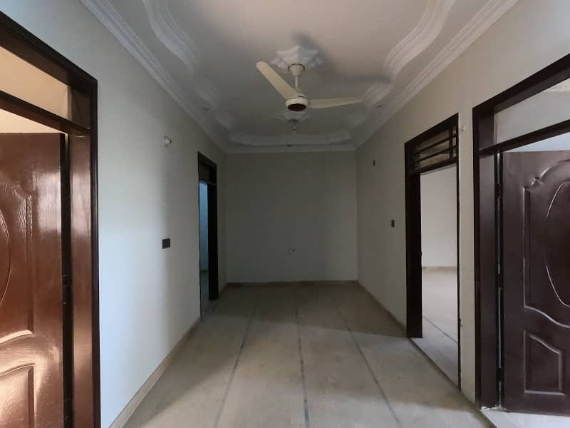 Prime Location House Of 120 Square Yards Is Available For rent 17