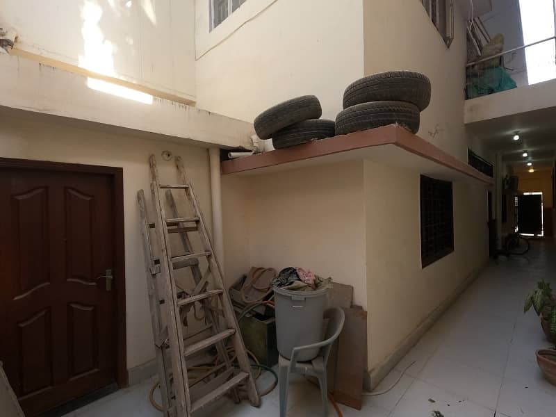 Aesthetic Prime Location House Of 256 Square Yards For sale Is Available 3