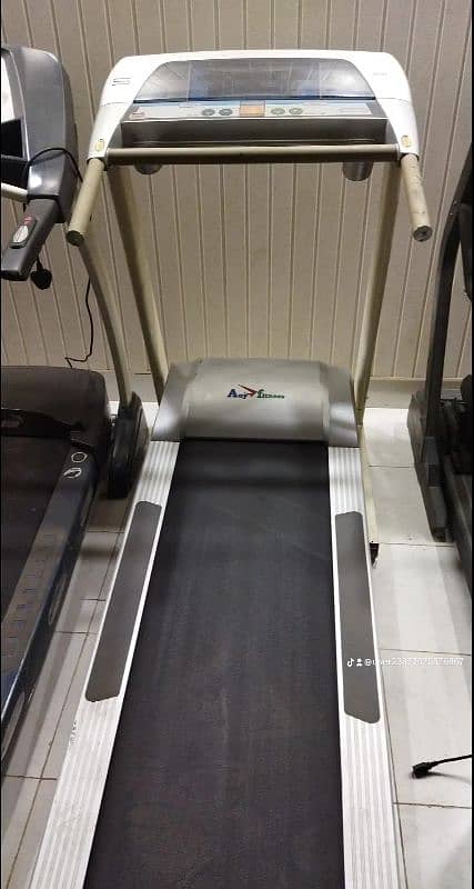 exercise equipment is available in good condition 2