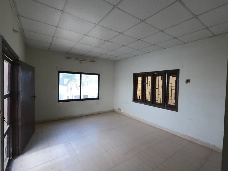 Aesthetic Prime Location House Of 256 Square Yards For sale Is Available 32