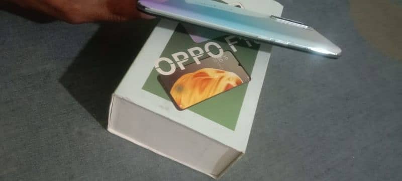 oppo F15 8/256 brand new phone 3