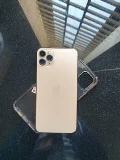 I phone 11 pro max golden colour