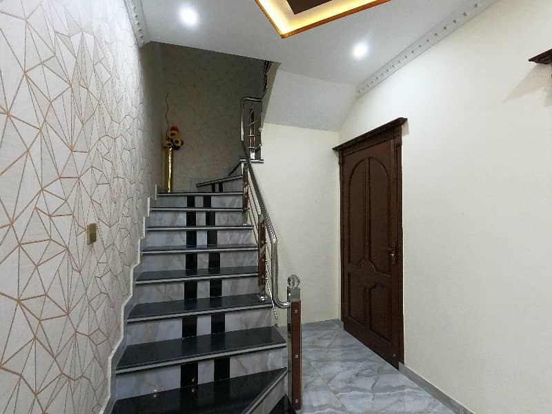 12 Marla House Available In Johar Town Phase 2 - Block H3 For Sale 22