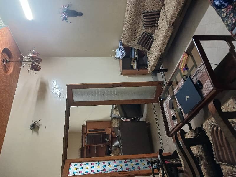 8 Marla Lower Portion Available For Rent In Johar Town Near Emporium Mall Canal Road Lahore 9