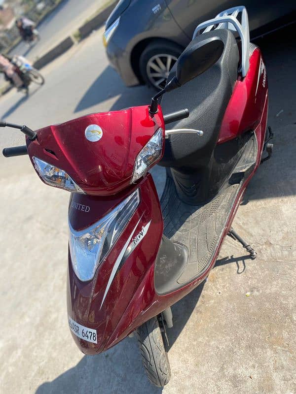 scooty petrol lush condition 5