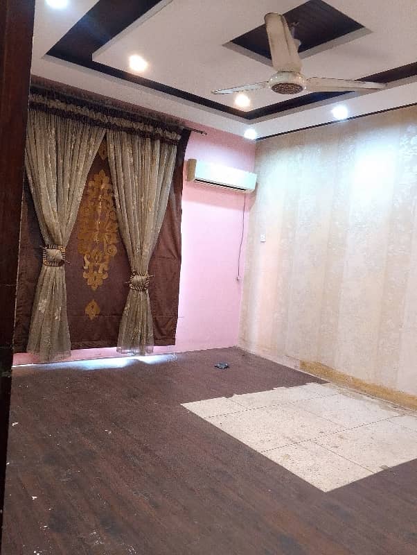 10 Marla Full House Available For Rent in Johar Town Near Canal Road Lahore 13