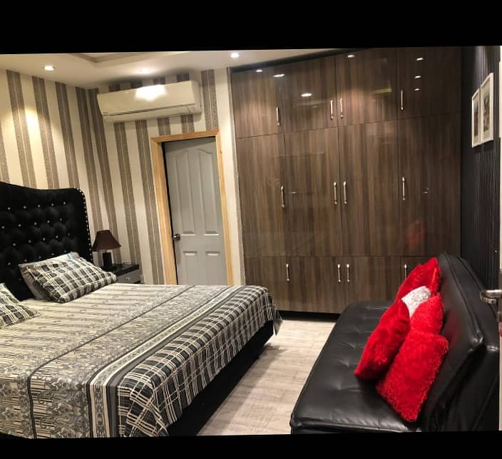 Fully Furnished Flat For Sale For Investment Perpus  in H3 Block Near Canal Road Emporium Mall Lahore 4