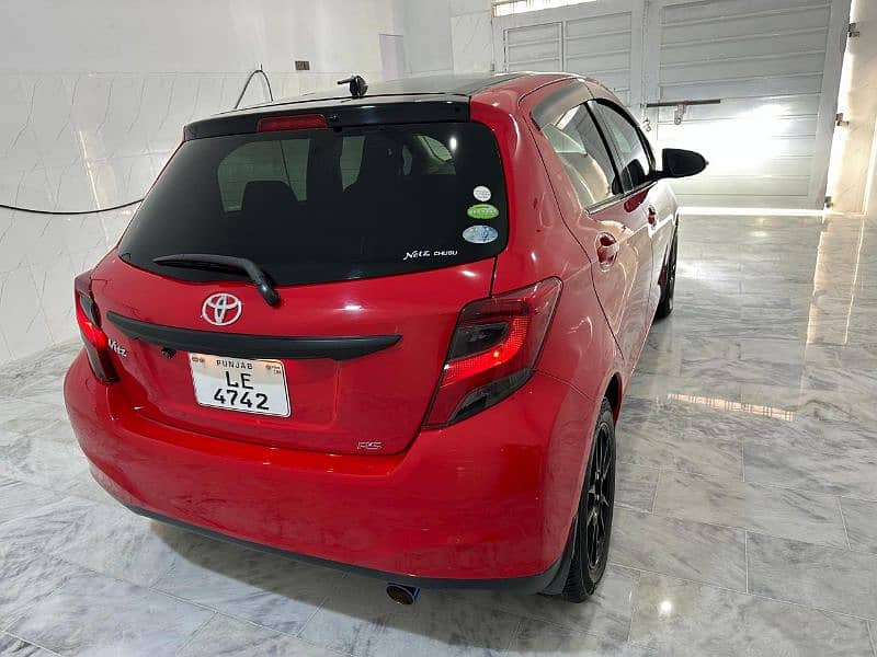 Toyota Vitz 2018 11