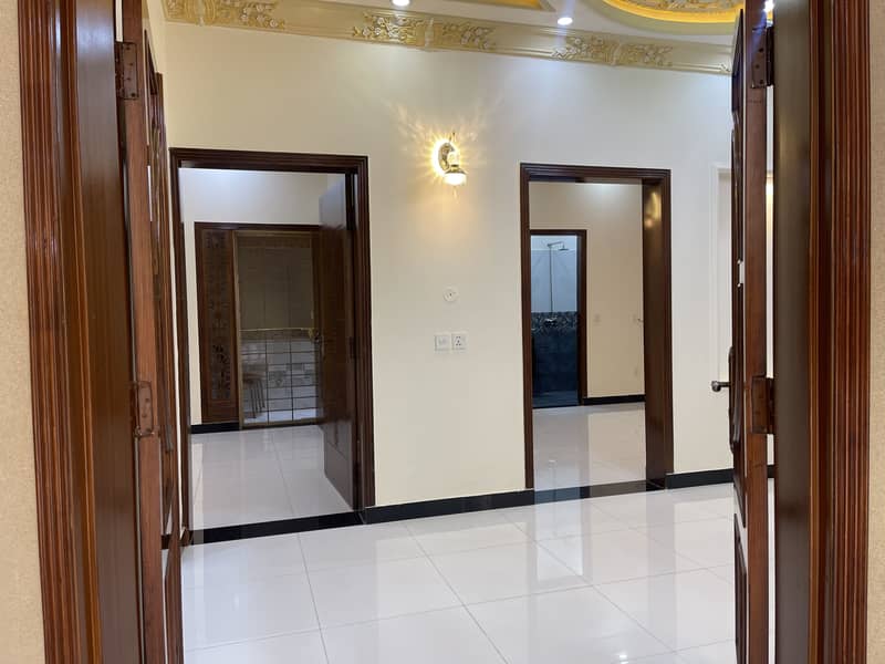 5 Marla Triple Storey House For Sale With 7 Bedrooms Near Emporium Mall And Canal Road 15