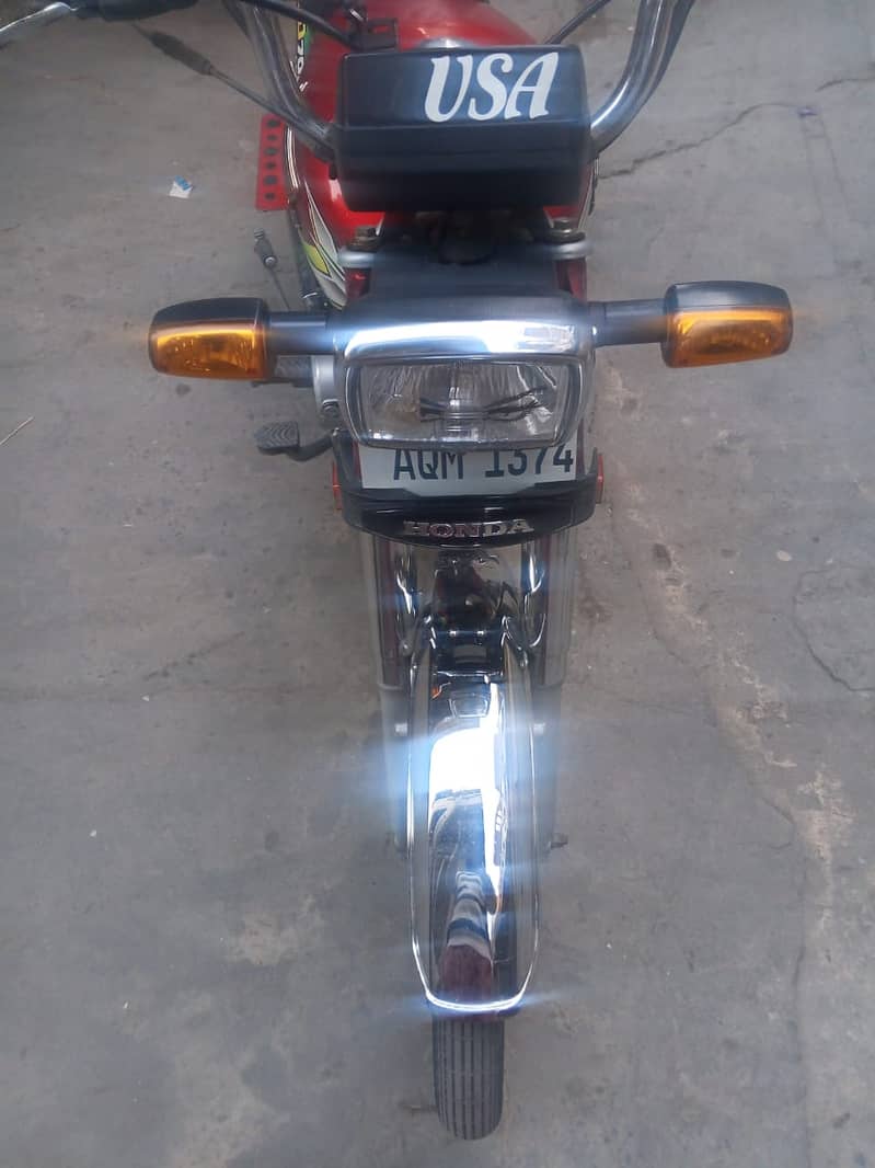 Honda CD 70 2023 4