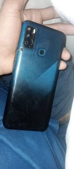 infinix hot 9 play 3/64 condtion pics ma dakhla