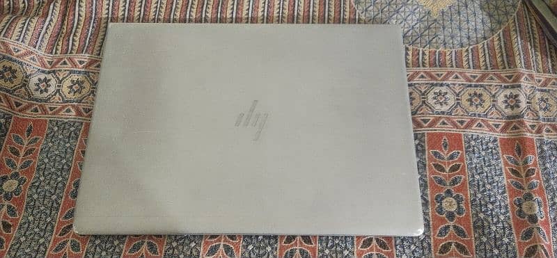 HP Elite Book G6 5