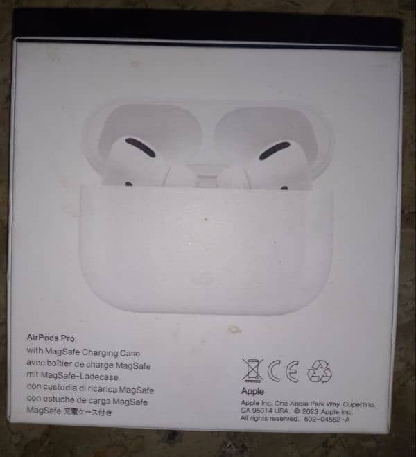 Airpods pro 4