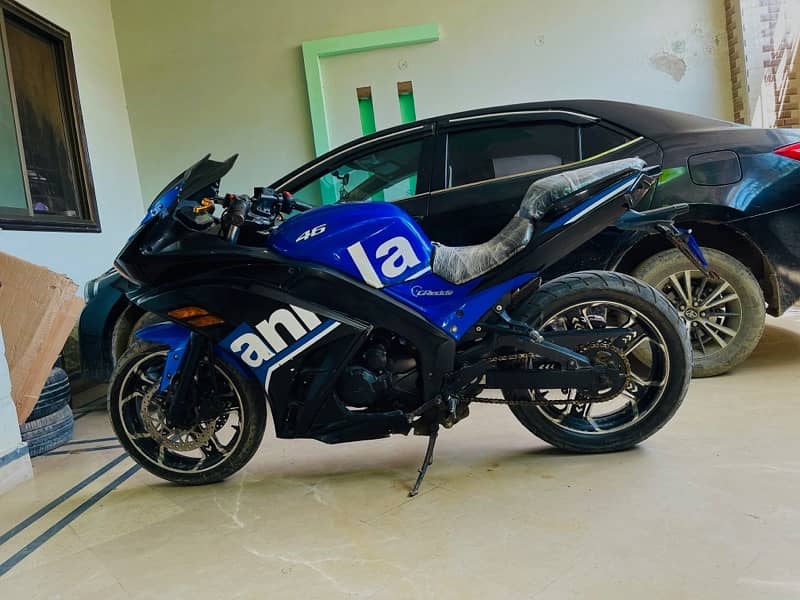 Aprilia replica 1