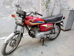 Honda 125 model 2019 A red colour good condition documents complete