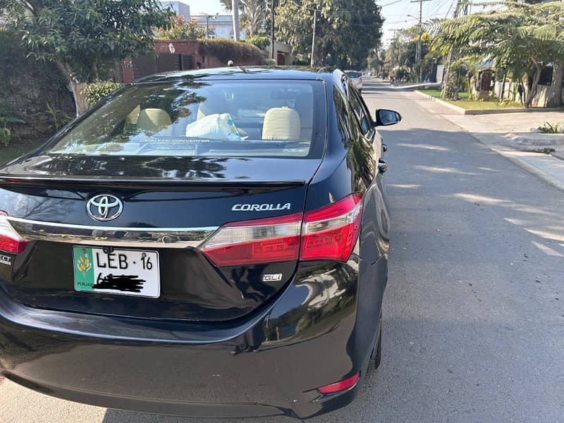 Toyota Corolla GLI 2016 Automatic 5