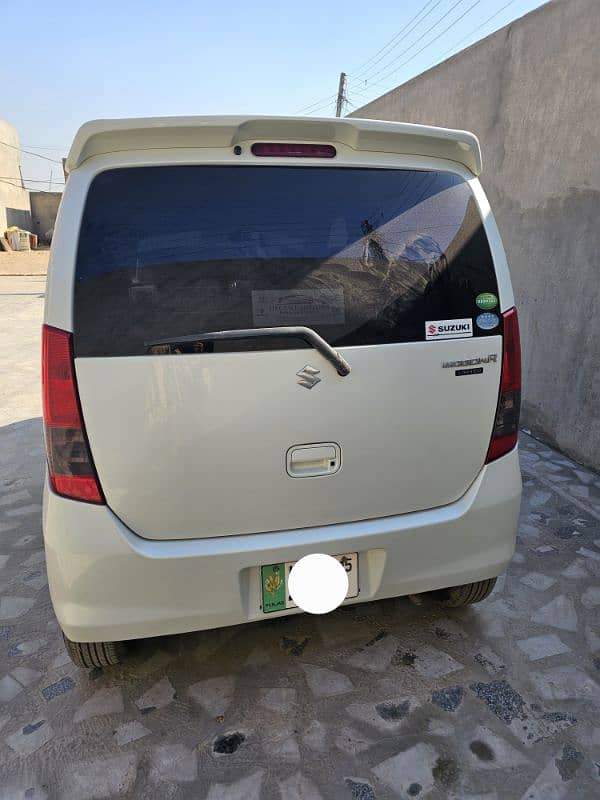 Suzuki Wagon R 2012 3