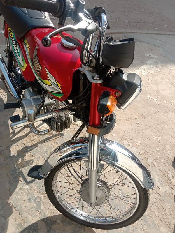 HONDA CD 70 2023 7