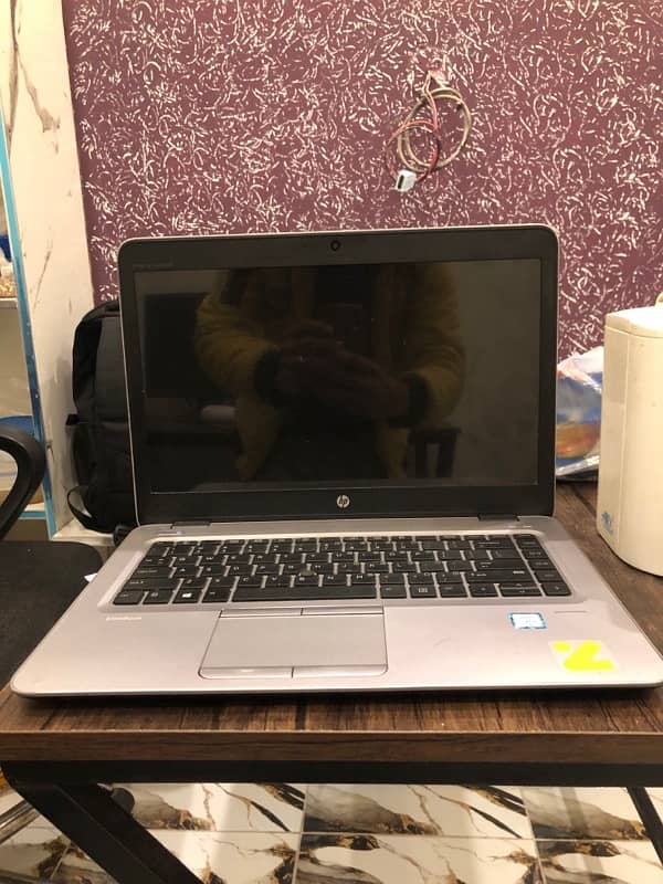 Hp Elitebook for sale 9