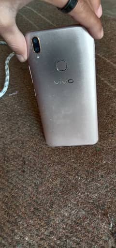 Vivo y 85 a mobile hai daba charger sat ma hai