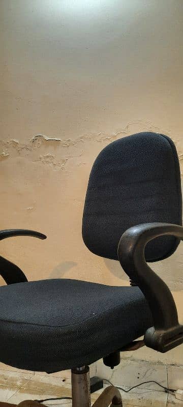 office chair used for good condition 1