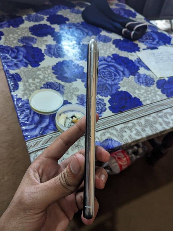 iphone 11 pro max for sale 2