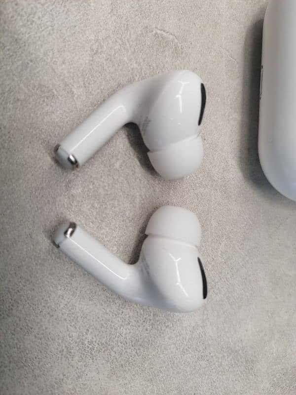 Apple Air pods pro 5