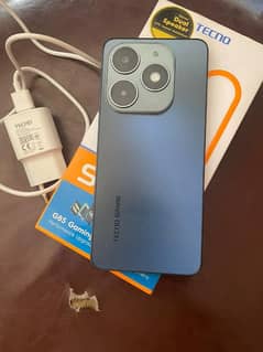 Tecno spark 20 8GB 256GB