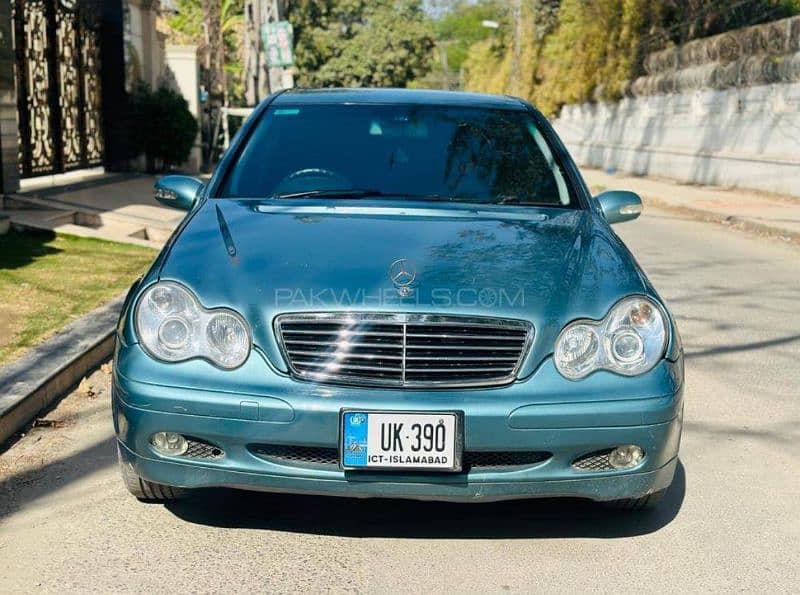 Mercedes C Class 2003 8