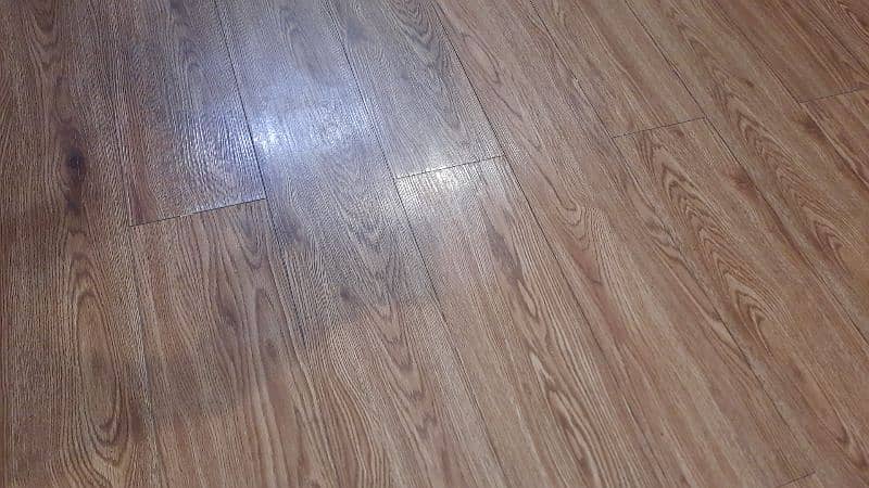 Vinyl Flooring & Wooden Flooring. 7