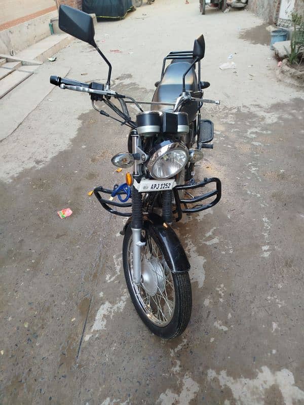 Suzuki 150 urgent for sale 0