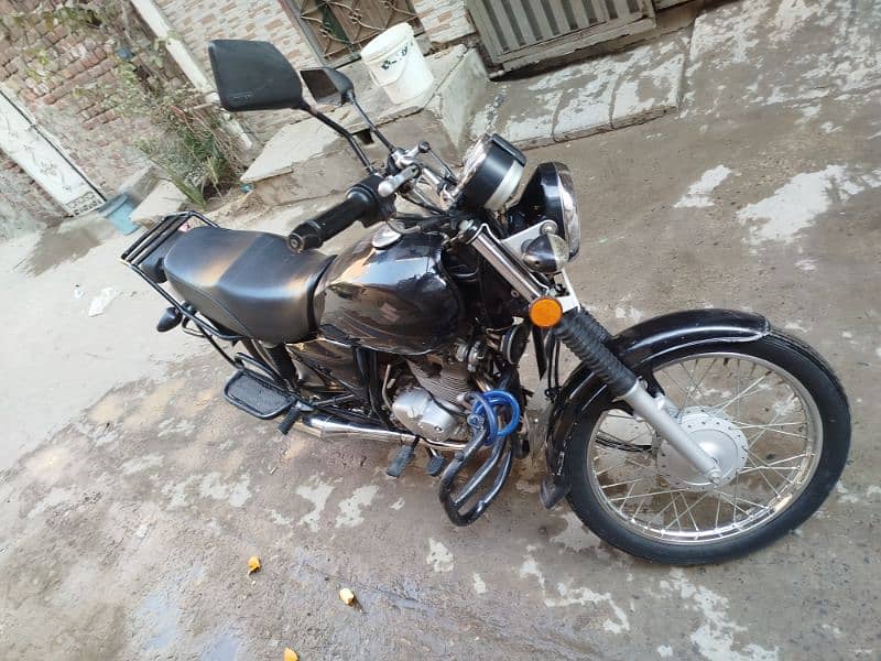 Suzuki 150 urgent for sale 1