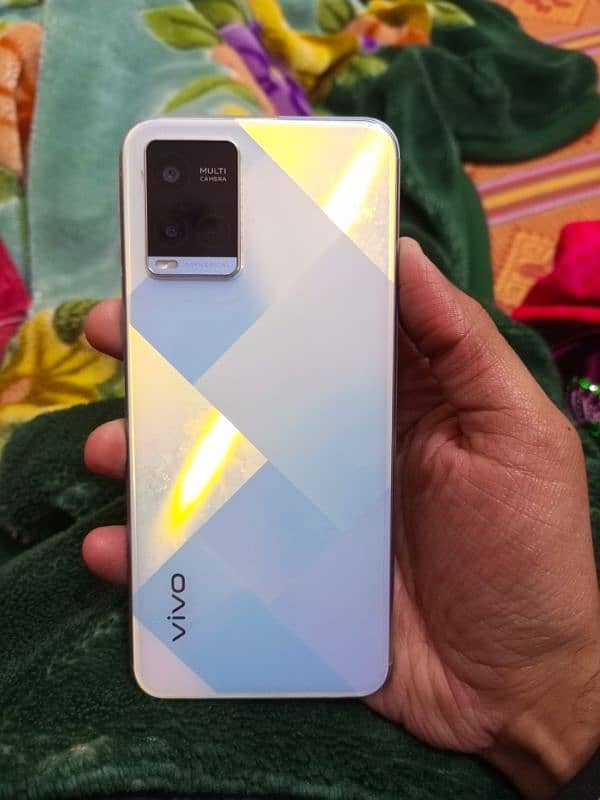 vivo Y21 1