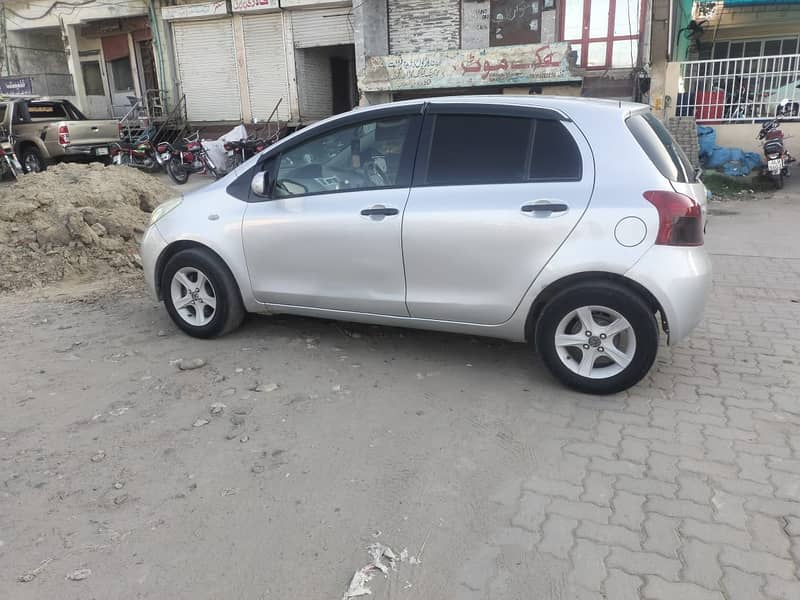 Toyota Vitz (2011) model 1