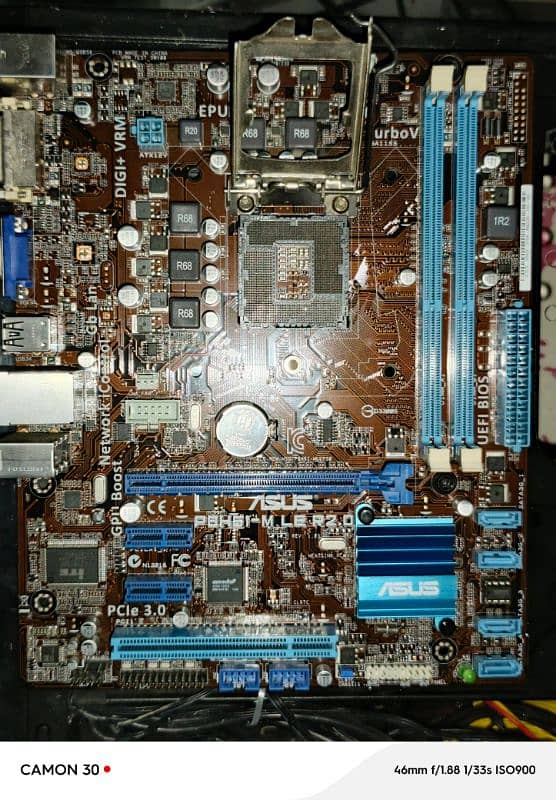 Asus 3rd gen mobo Plus i7 3770 Plus RX 580 8Gb blue 6