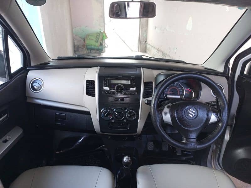 Suzuki Wagon R 2017 13