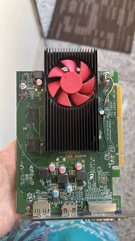 AMD Radeon RX 550 4GB - Graphics card 5