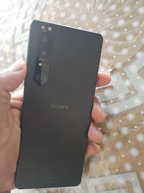 Sony experia 1 mark 3 5